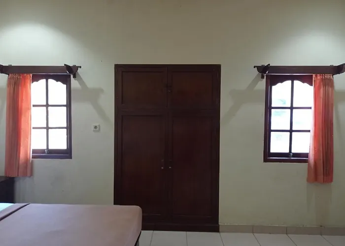 Mawar Sari Mitra Reddoorz パヤンガン